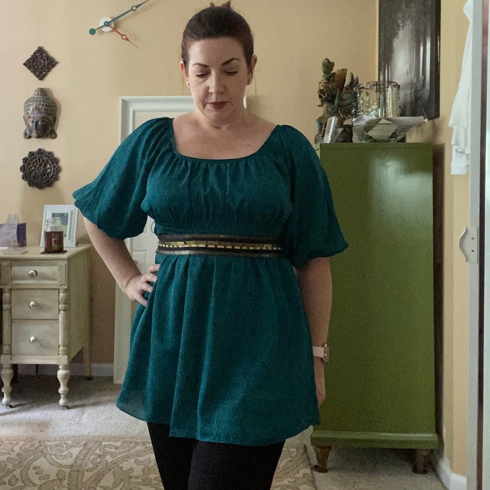 EUC Anthropologie Odille Green Blouse 8